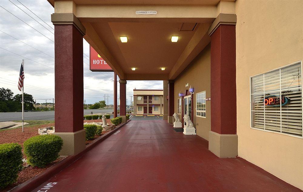 Amco Hotel & Suites- Fort Hood Killeen Exterior foto